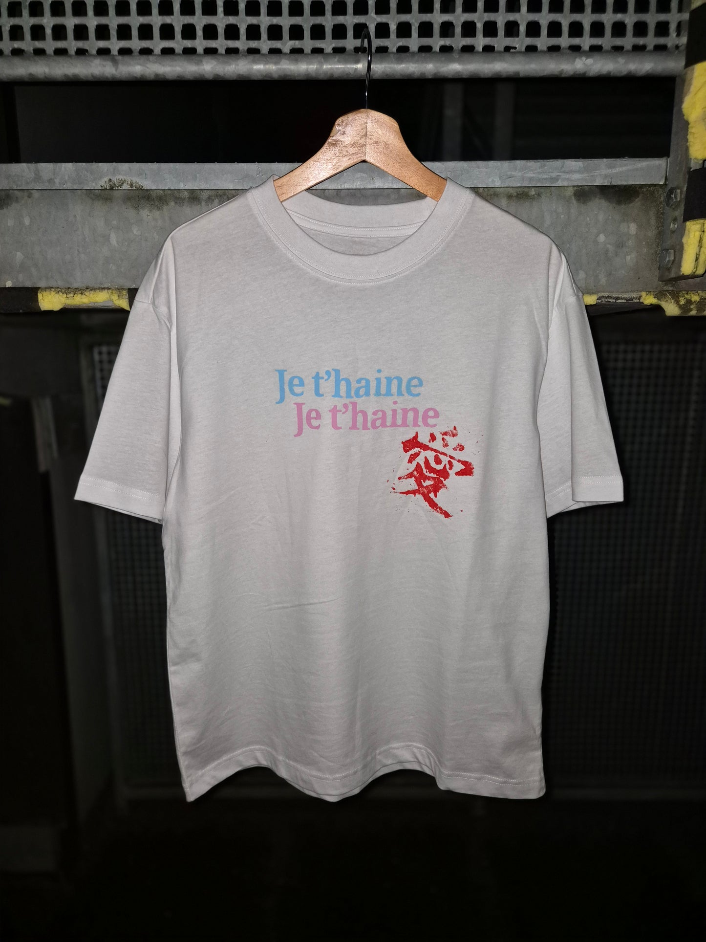 T-shirt je t’haine 愛 V2
